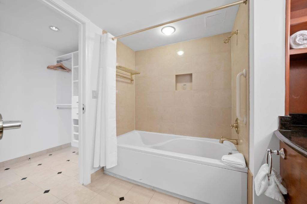 Stylish 2Br 3Ba Cozysuites On The Boardwalk Атлантик Сити Экстерьер фото